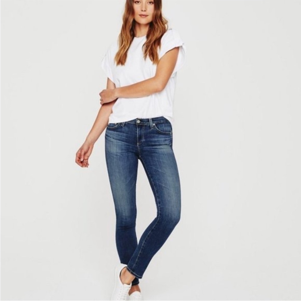 AG “The Prima” Mid Rise Cigarette, Size 28